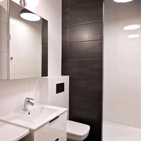 Nest - Z Parkingiem Apartament