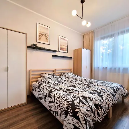 Apartment Nest - Z Parkingiem