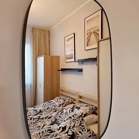 Nest - Z Parkingiem Apartmán *