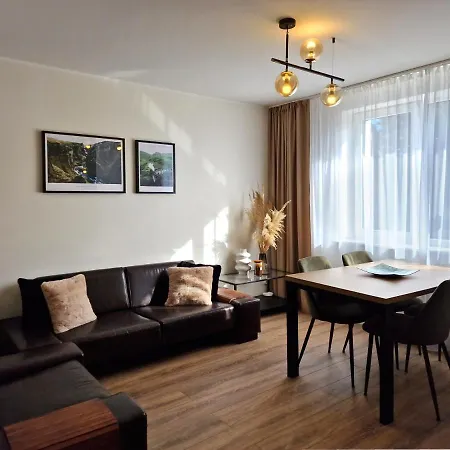 Nest - Z Parkingiem Apartment Danzig